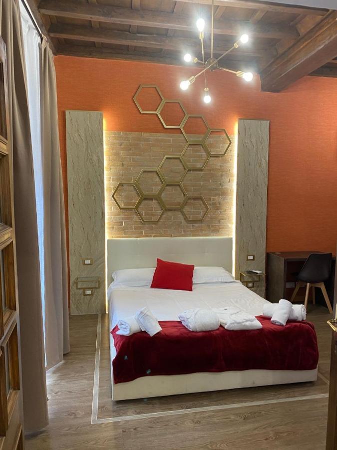 Dimora Frattina Hotel โรม ภายนอก รูปภาพ