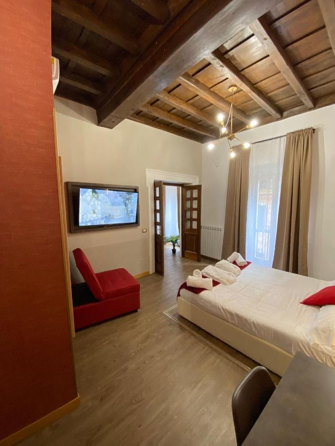 Dimora Frattina Hotel โรม ภายนอก รูปภาพ
