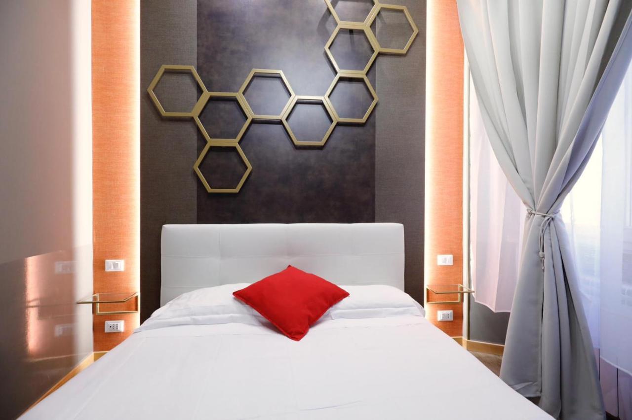 Dimora Frattina Hotel โรม ภายนอก รูปภาพ