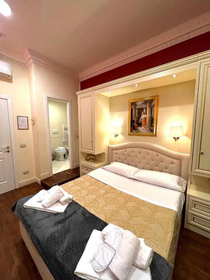 Dimora Frattina Hotel โรม ภายนอก รูปภาพ